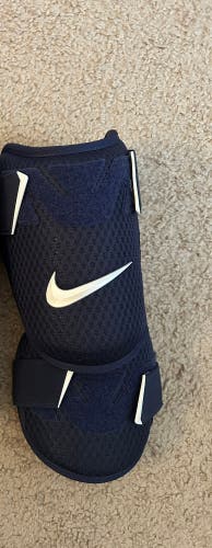 Black Senior Nike Elbow Protection (Used)