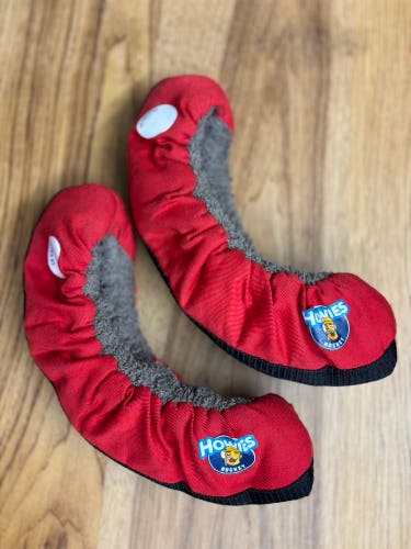 Howies Hockey Skate Soakers - Senior Size (Excellent Condition)