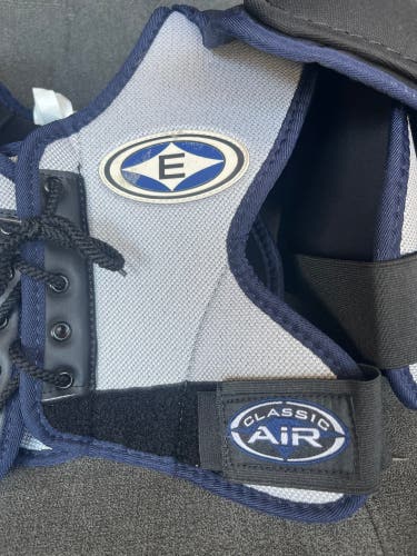 Small Senior Easton Air Shoulder Pads (used)