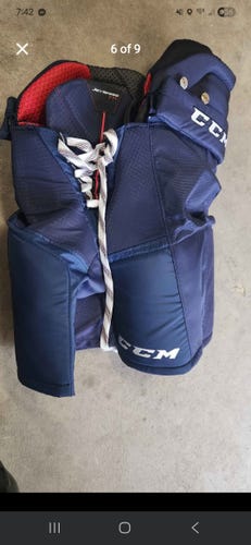 Junior Medium CCM JetSpeed FT1 Hockey Pants (Used)