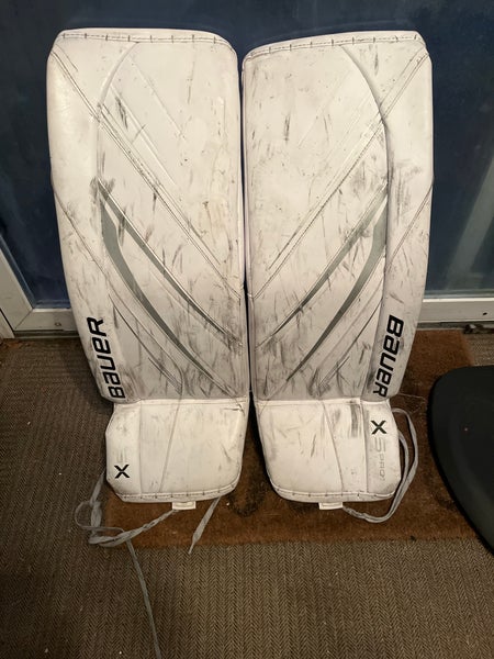 32" Bauer Vapor X5 Pro Goalie Leg Pads (Used)