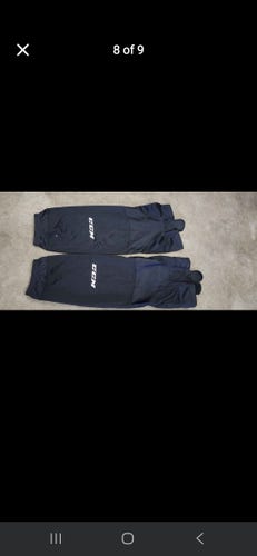 Black Junior Medium CCM Socks (Used)