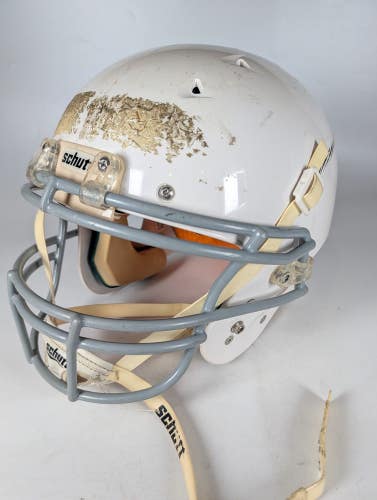 Schutt Youth Recruit Hybrid Size: XL White Football Helmet