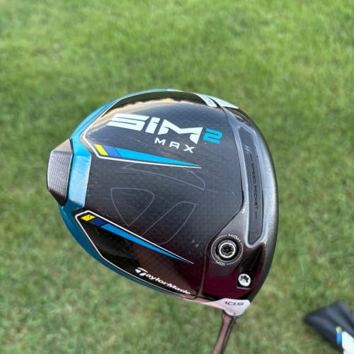 Men's 2021 TaylorMade SIM2 Max Right Handed Driver Stiff Flex 10.5 Loft Graphite Shaft 45.75" (Used)