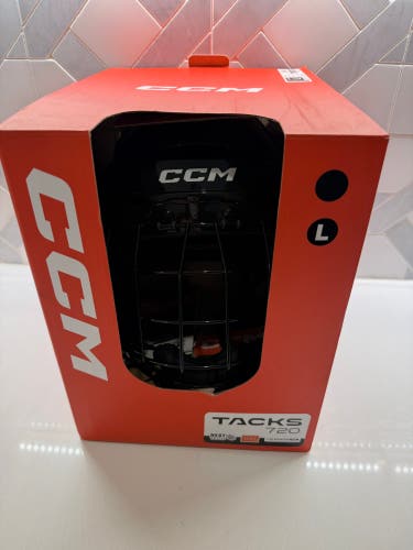 Like New CCM TACKS 720 Helmet Cage Combo 11851-TACKS-720