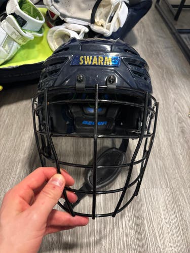 Large Bauer Re-Akt 155 Helmet (Used)