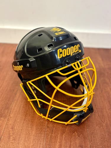 VINTAGE COOPER SK2000 LARGE GOALIE HOCKEY MASK / HELMET BOSTON BRUINS INSPIRED COMBO