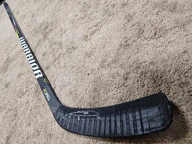 RYAN O'REILLY 17'18 Signed Buffalo Sabres NHL Game Used Hockey Stick