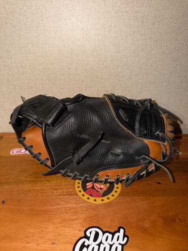 RH Macgregor 29” Youth Catcher's Baseball Glove (Used)