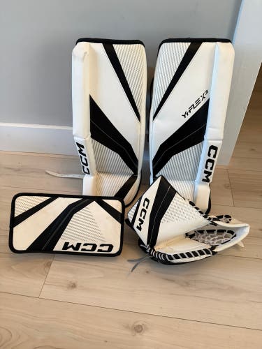 22" CCM Regular Goalie Full Set (Used)