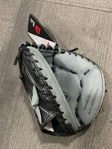 Used Wilson A360 BB/SB Catchers RH Throw Black 31 1/2" 11614-S000235954