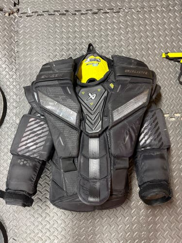 Large Bauer Shadow Goalie Chest Protector (Used)