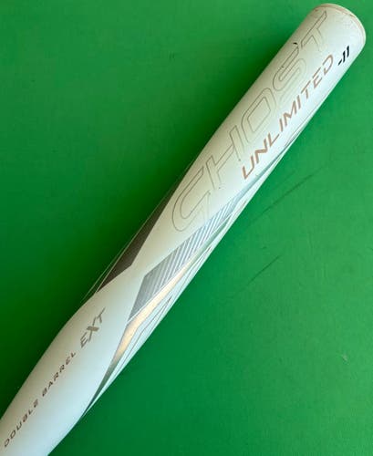White 2023 Easton Ghost Unlimited Composite Bat (-11) 22 oz 33"