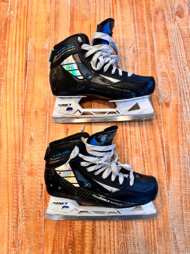 2021 True TF9 Hockey Goalie Skates Regular Width 7.5 (Used)