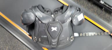 Used Xenith FLY X LARGE YTH FB Shoulder Pads Black XL 11497-S000157584