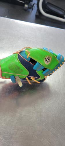 Used Franklin 9.5 BB/SB Glove RH Throw Green 9 1/2" 11497-C000157573