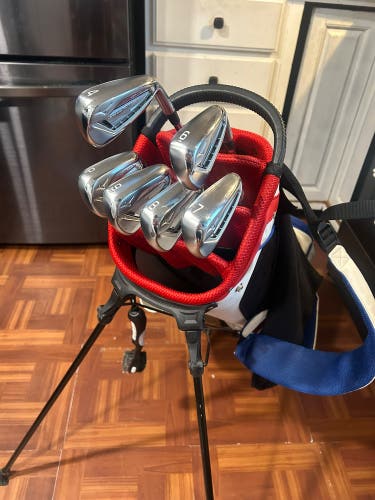 2019 Mizuno JPX 919 Hot Metal Right Handed Iron Set Stiff Flex (Used)