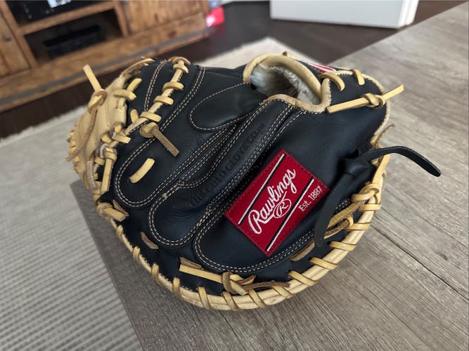 Rawlings Gold Glove Elite RH Catcher's Baseball Glove 32.5" (Used)