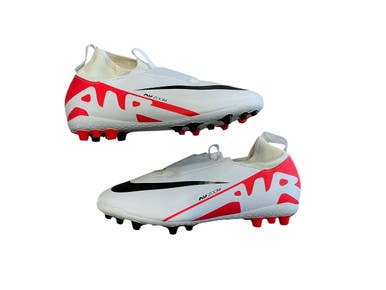 Used Nike AIR ZOOM Soccer Cleats White Junior 06 11873-S000238926