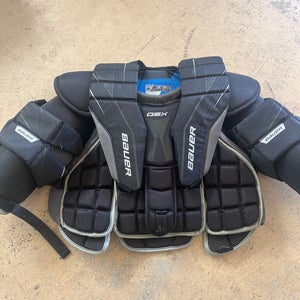 Large/Extra Large Bauer GSX Goalie Chest Protector (Used)