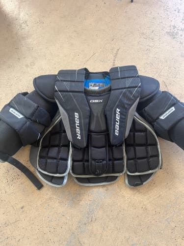 Large/Extra Large Bauer GSX Goalie Chest Protector (Used)