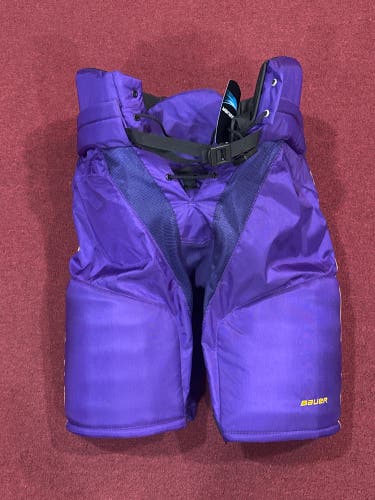 Senior Large Bauer Hockey Pants Pro Stock (New) Item#MNKPLN
