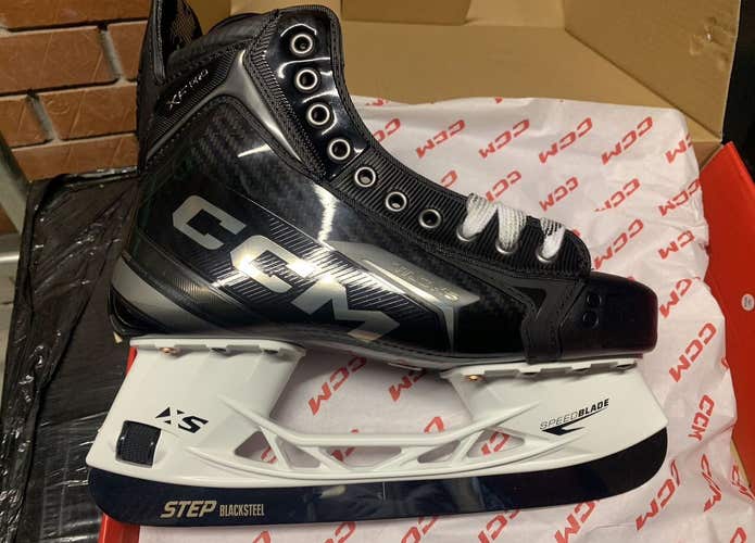 Black 2024 CCM Tacks XF Pro Hockey Skates Regular Width 7 (New)