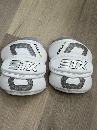 Medium Adult STX Cell VI Arm Pads (New)