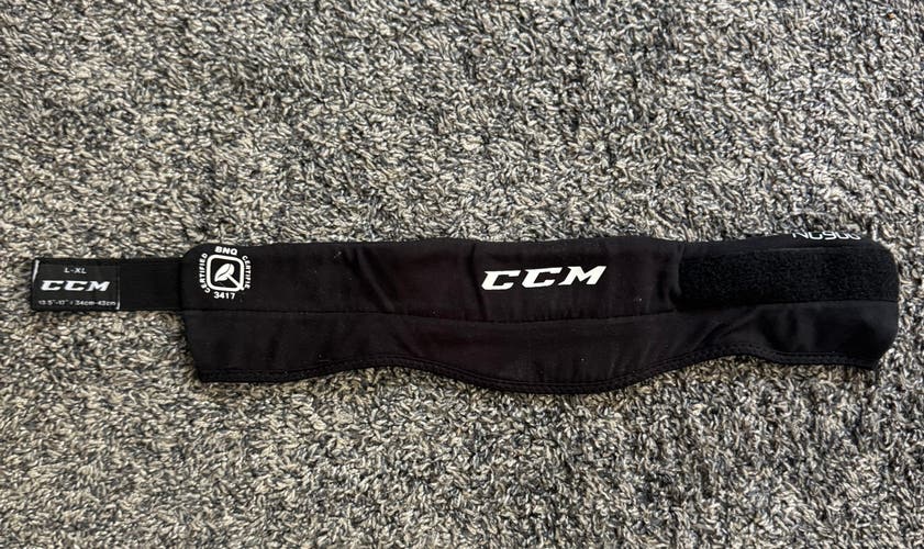 CCM Large XL Extra Large Neck Guard NG900