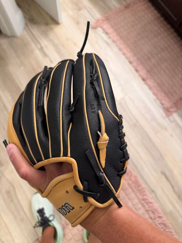 2025 Wilson LH Outfield Baseball Glove 12.75" (Used)