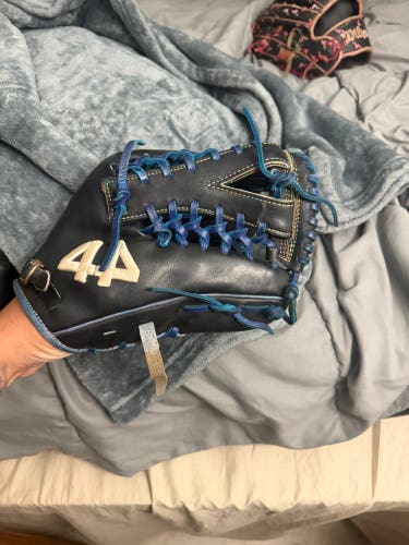 44 Pro Pro44 RH Pitcher's Baseball Glove 12.5" (Used)