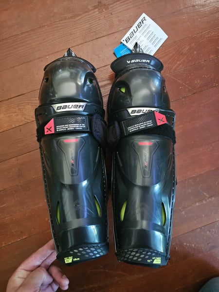 Junior Bauer Vapor 3X Pro 11" Shin Pads (New)
