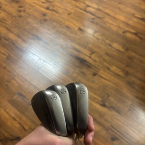 Men's 2025 Titleist Vokey SM10 Right Handed Wedge set (Used)