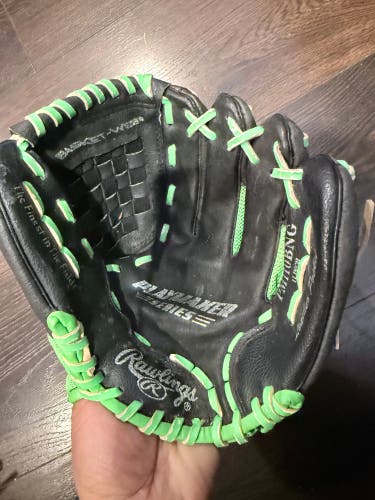 Rawlings Playmaker Series 11" PM110BNG Baseball Glove Youth -Right Hand