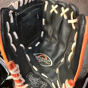 Looks & Feels New - Rawlings Playmaker Series 11" PM110BNG Baseball Glove Youth -Right Hand