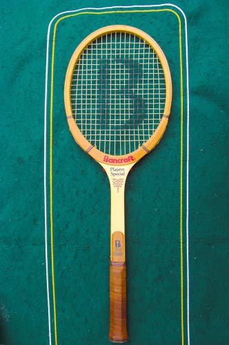 c.1970 Vintage Bancroft Players Special Hand Crafted Wooden 4 1/2 M USA MINT
