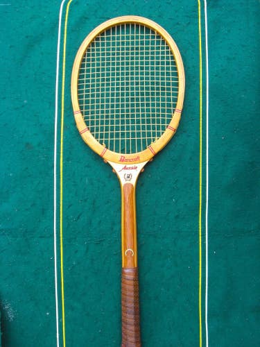 c.1970 Vintage Bancroft Aussie Model Wooden Strung 18x20 Racket 4 1/2 L USA EXCL