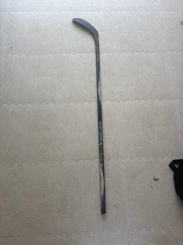 Senior Bauer Vapor Flylite Right Handed Hockey Stick P28 70 Flex (Used)