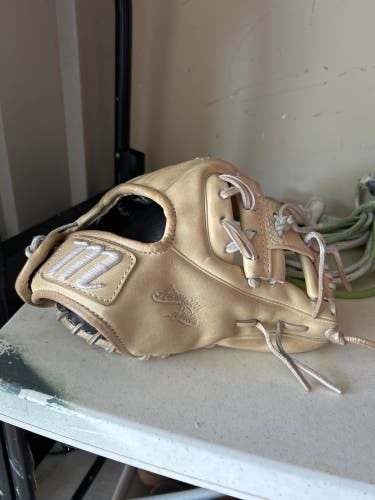 Marucci Ascension RH Infield Baseball Glove 11.25" (Used)