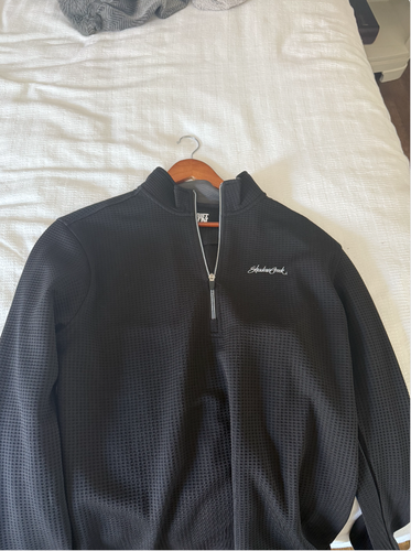 Mens black Quarter zip, Shadow Creek Golf nevada