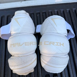 Medium Adult Maverik M6 Arm Pads (Used)