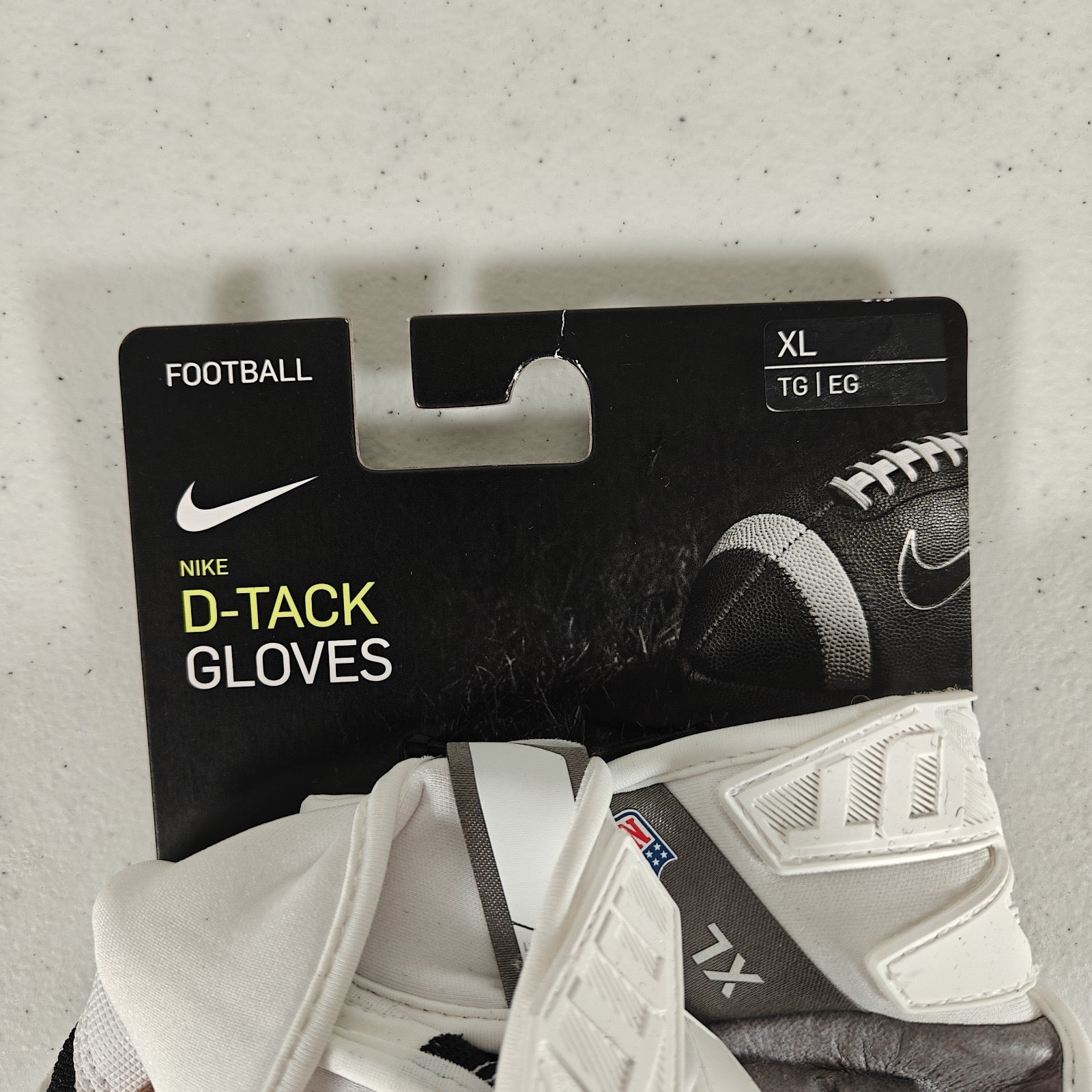 Nike D-TACK 6.0 Gloves: Used & Clearance at SidelineSwap