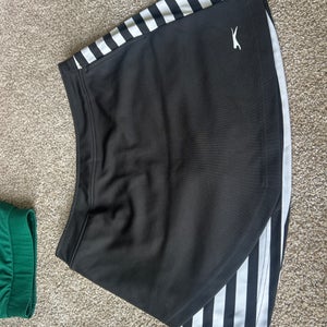 Black and white Medium (Used) skirt