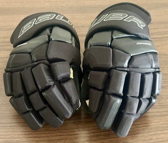 Bauer Supreme Matrix Gloves 14" (Used)