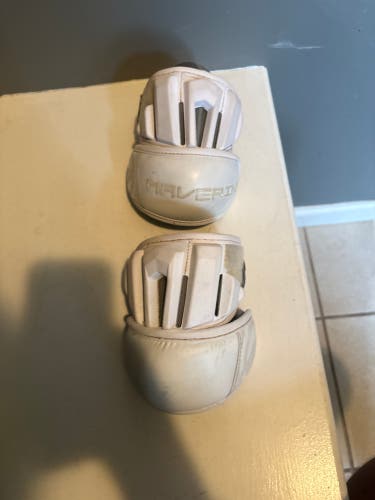 Large Adult Maverik Max Arm Pads (Used)