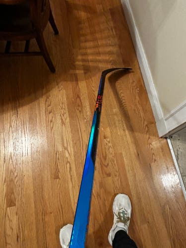Bauer Nexus Sync Hockey Stick Griptak 65 Flex P92M Lie 6 LEFT Used