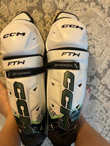 Senior CCM JetSpeed FTW 13" Shin Pads (New)