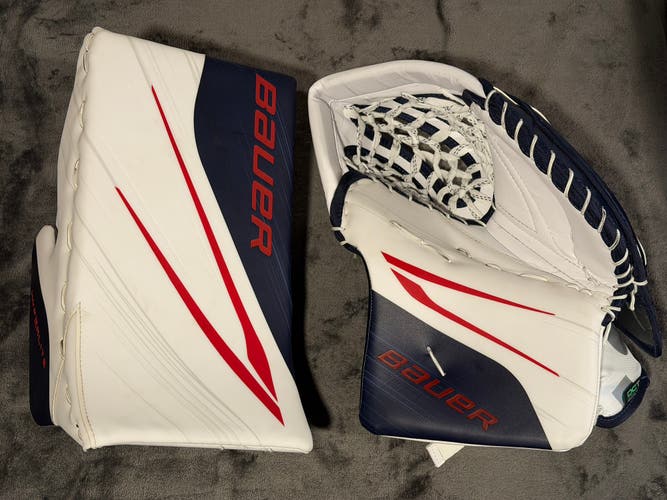 Bauer Vapor Hyperlite 2 Custom Glove and Blocker - Regular