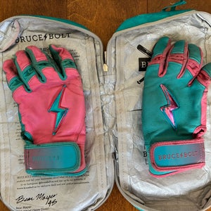 Max Clark Small Batting Gloves Bruce Bolt WITH BAG