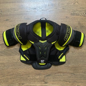 Junior Large CCM Tacks XF 80 Shoulder Pads (Used)